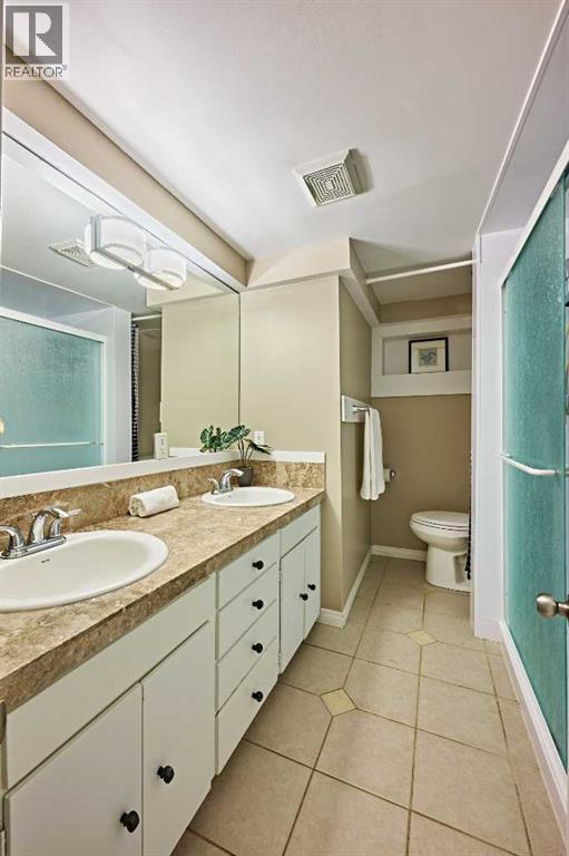Single Family House Bungalow for Sale in  Kentish Drive SW Kingsland Calgary 