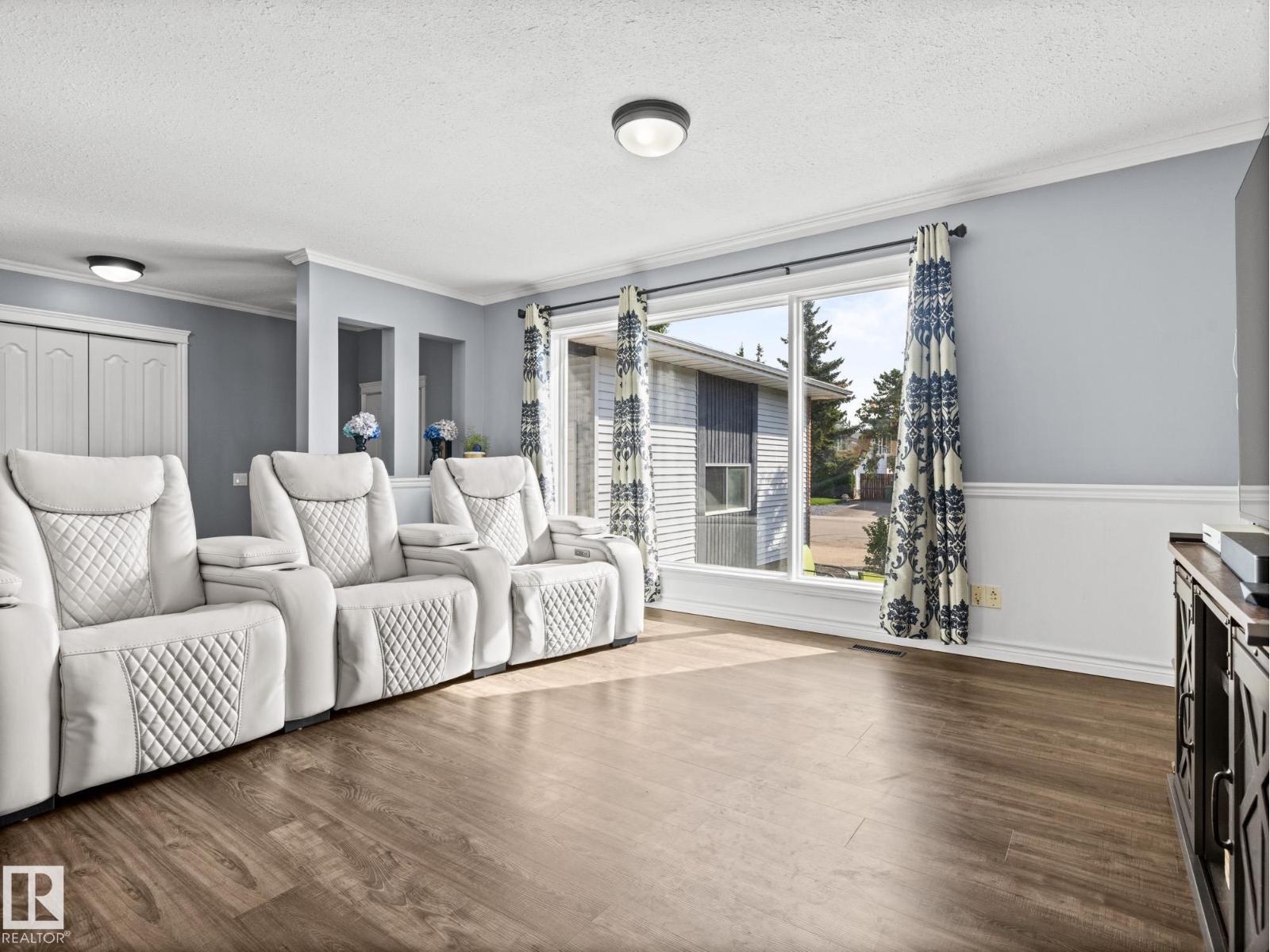 Photo 40 of 5506 59 St, Beaumont AB
