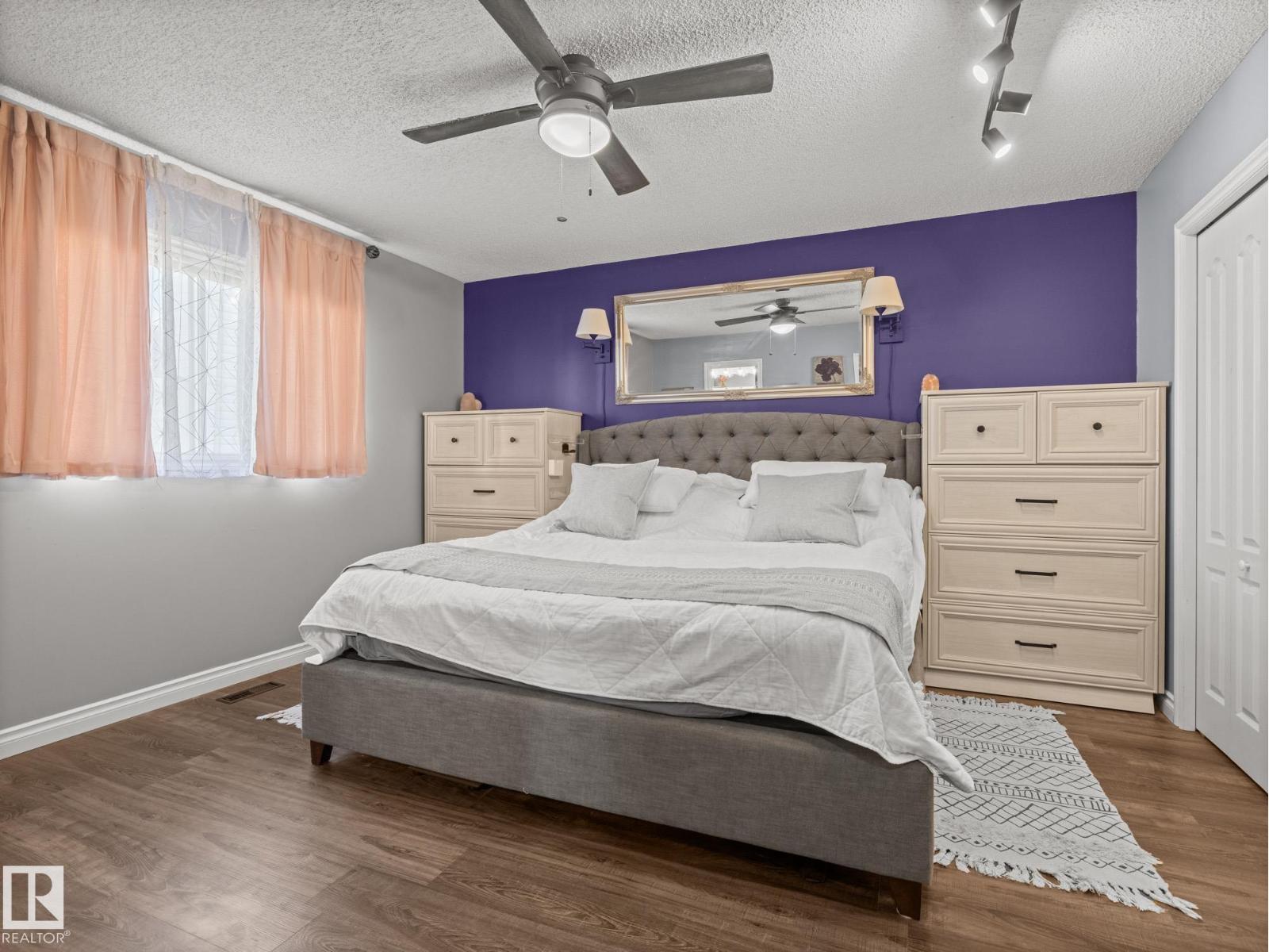 Photo 14 of 5506 59 St, Beaumont AB