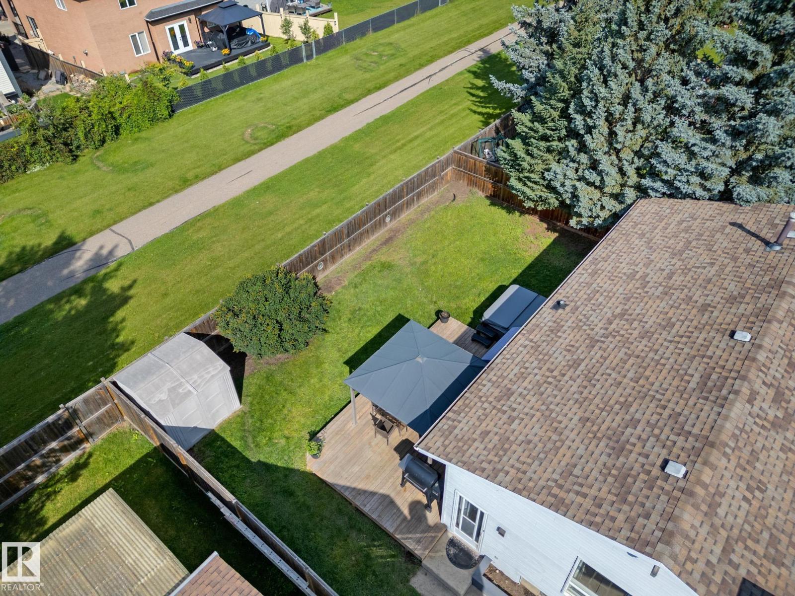 Photo 45 of 5506 59 St, Beaumont AB