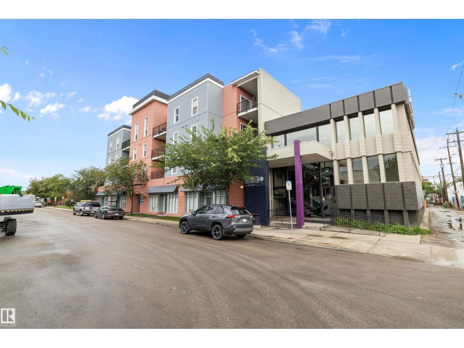 Photo 18 of 408 10418 81 Av Nw, Edmonton AB