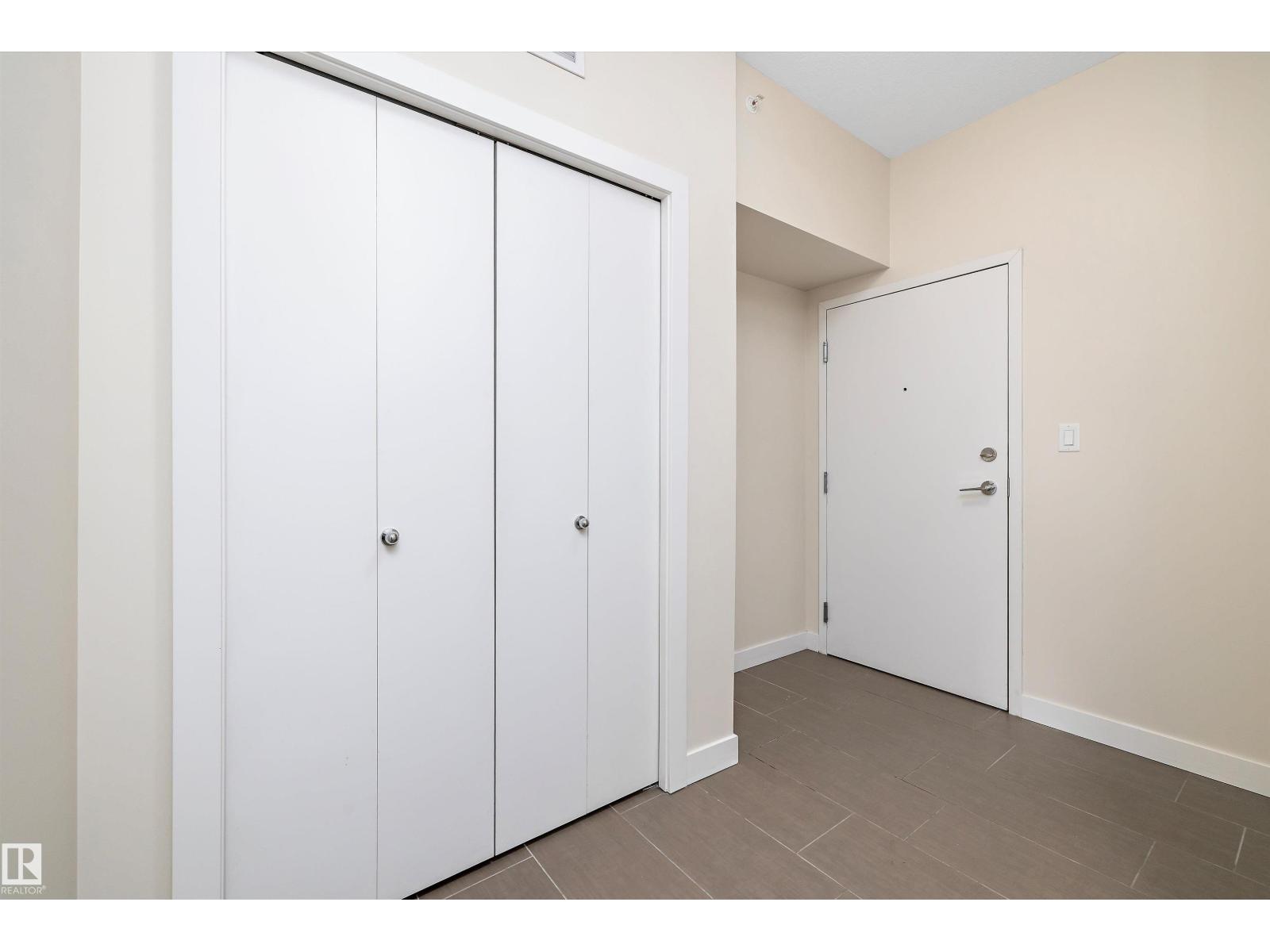 Photo 23 of 408 10418 81 Av Nw, Edmonton AB