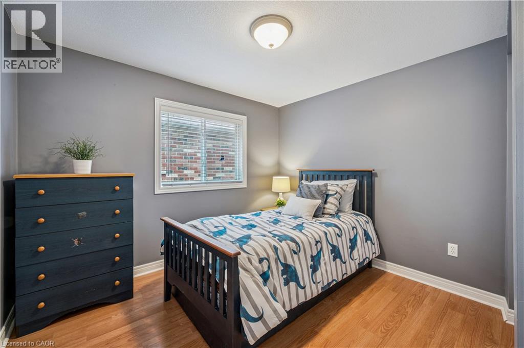 Photo 25 of 533 Rush Meadow Crescent, Kitchener ON