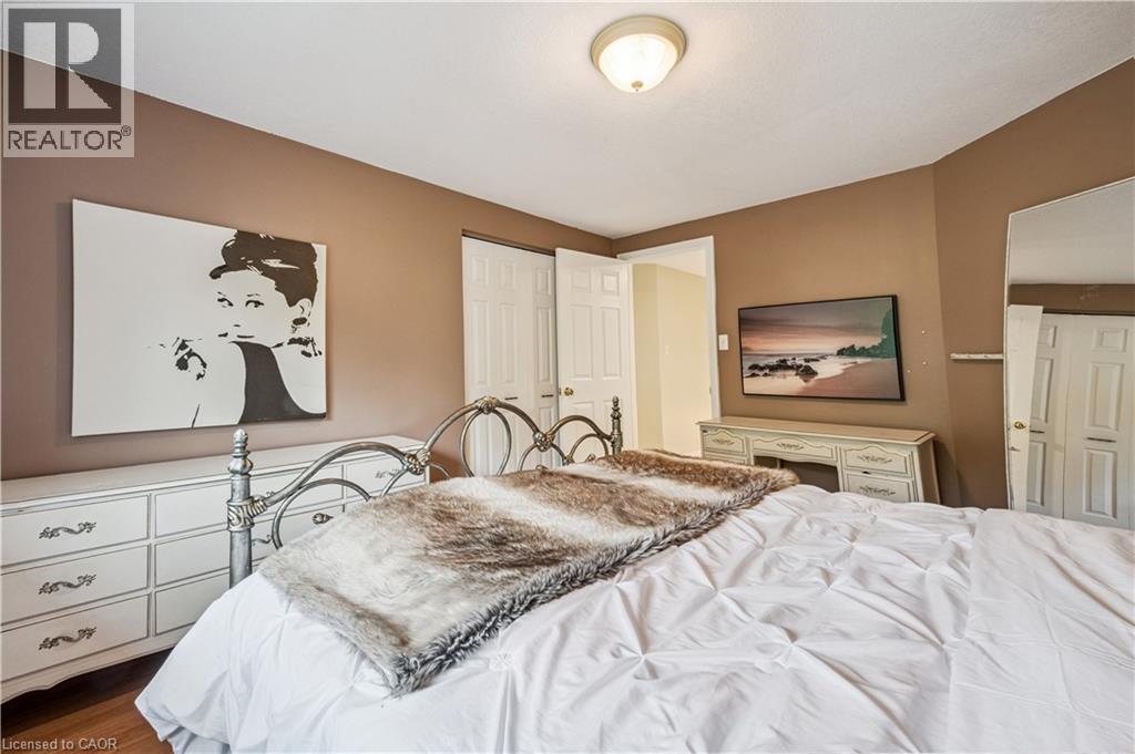 Photo 29 of 533 Rush Meadow Crescent, Kitchener ON