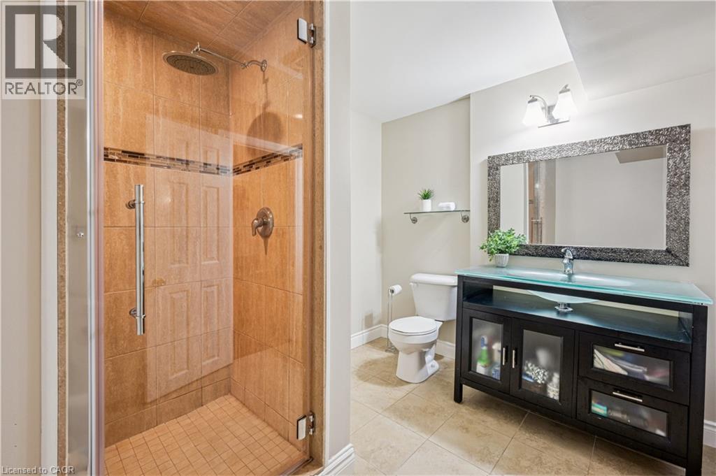 Photo 38 of 533 Rush Meadow Crescent, Kitchener ON