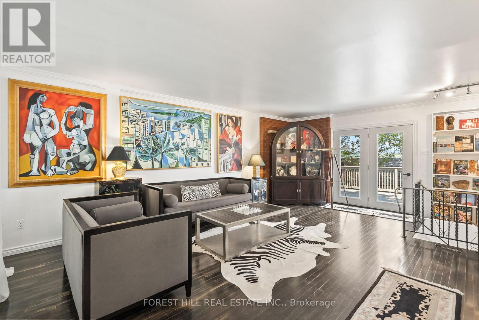 Photo 7 of 672 Hatton Avenue, Selwyn ON