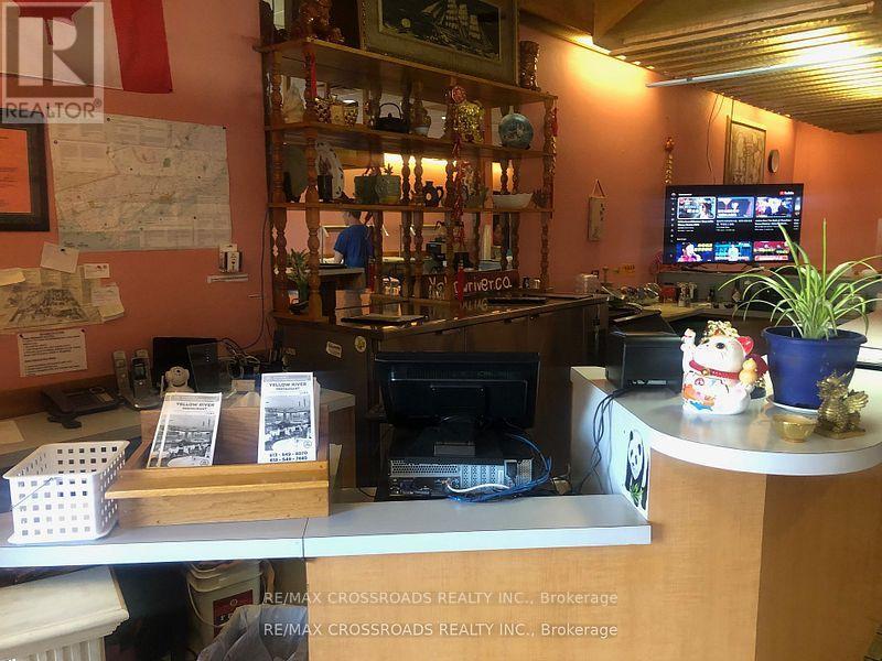 Photo 12 of 842 Princess Street, Kingston ON