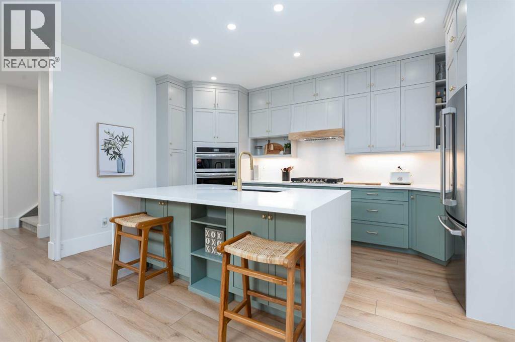 Single Family House for Sale in   Street NW Parkdale Calgary 
