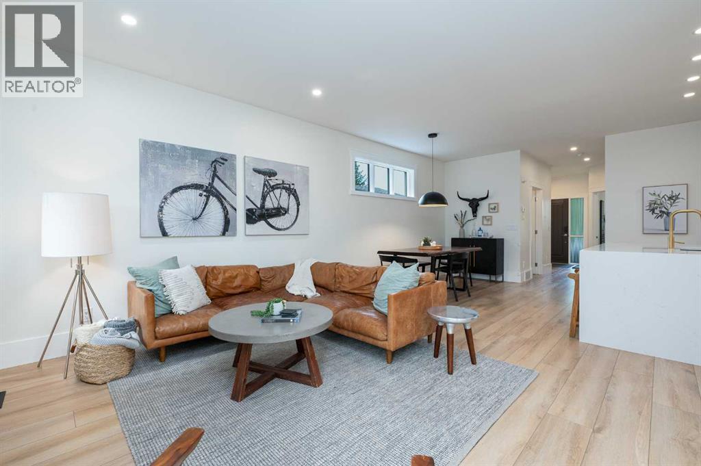Single Family House for Sale in   Street NW Parkdale Calgary 