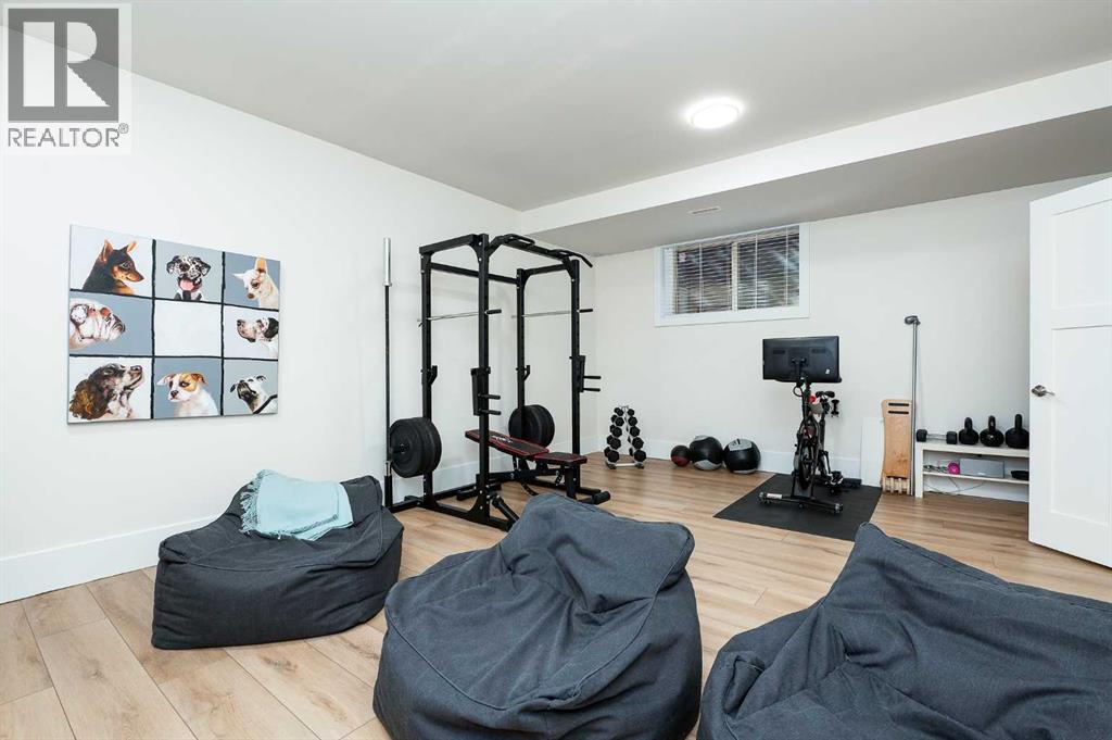Single Family House for Sale in   Street NW Parkdale Calgary 
