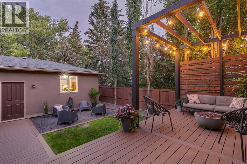 Single Family House for Sale in   Street NW Parkdale Calgary 