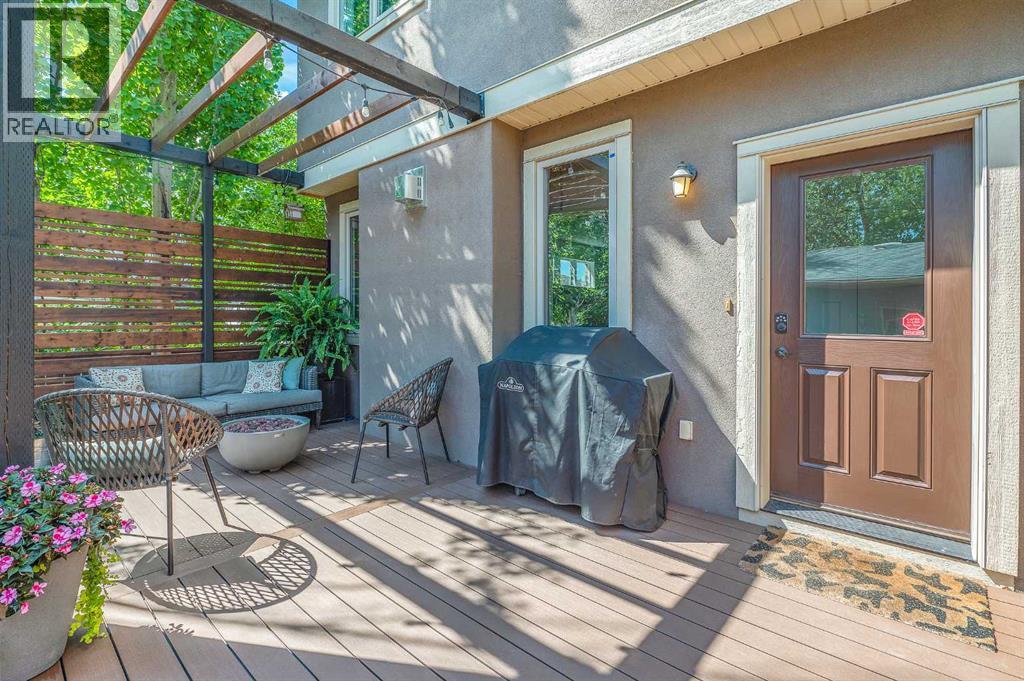 Single Family House for Sale in   Street NW Parkdale Calgary 
