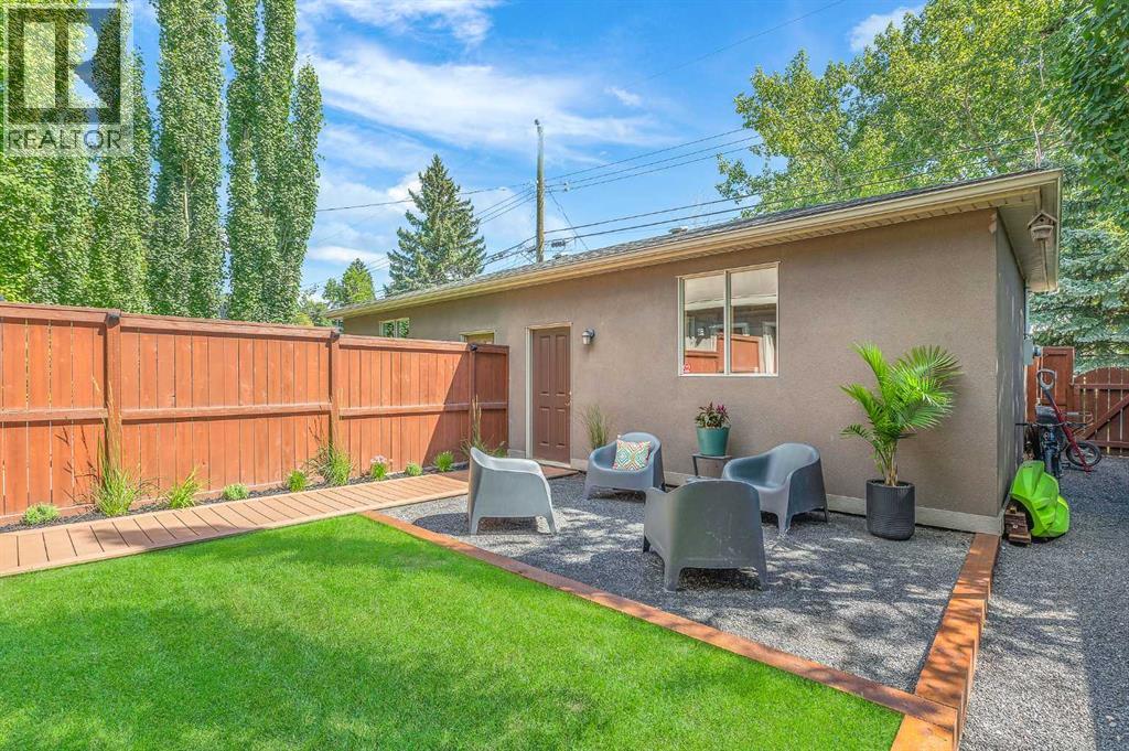 Single Family House for Sale in   Street NW Parkdale Calgary 