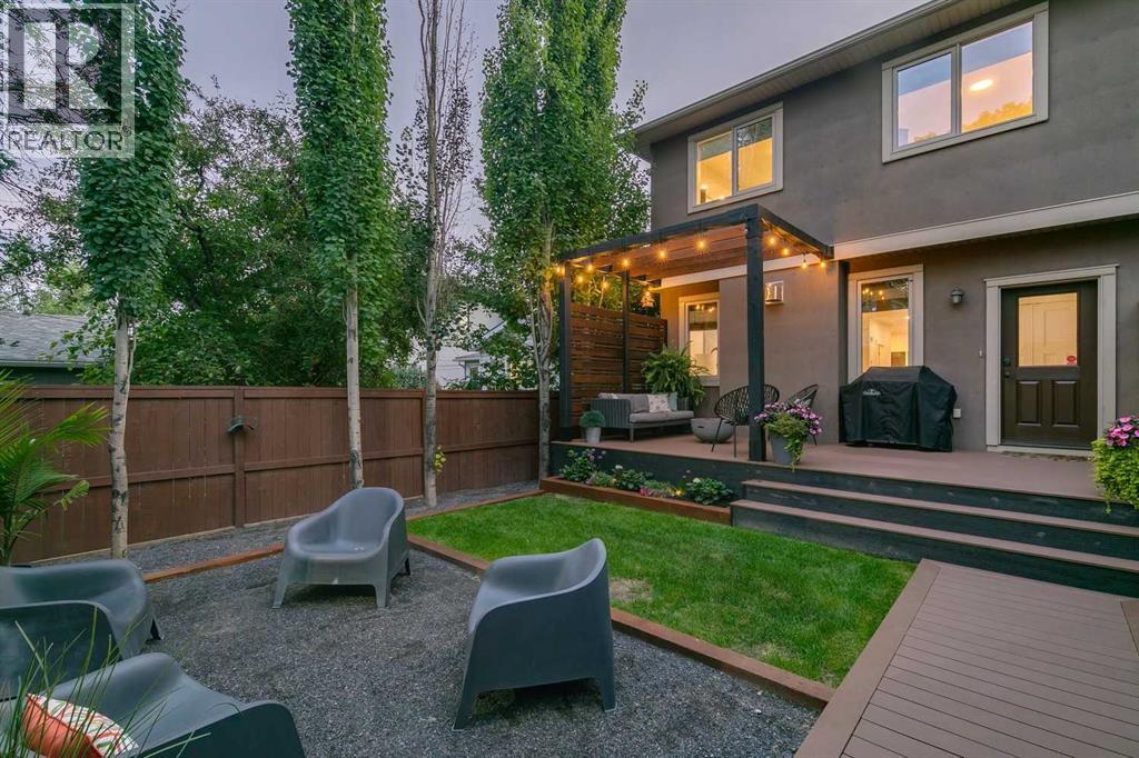 Single Family House for Sale in   Street NW Parkdale Calgary 