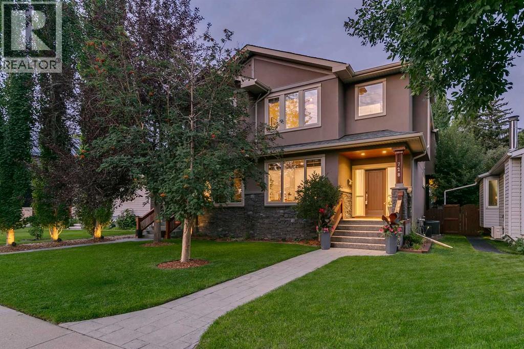 Single Family House for Sale in   Street NW Parkdale Calgary 