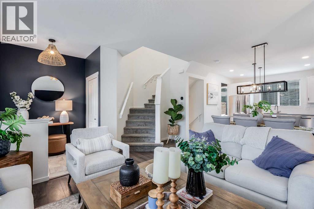 Photo 8 of 340 Kingsmere Way Se, Airdrie AB