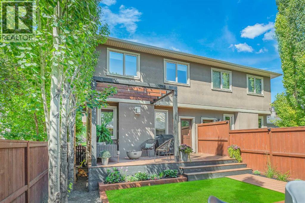 Single Family House for Sale in   Street NW Parkdale Calgary 