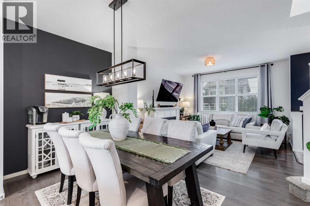 Photo 10 of 340 Kingsmere Way Se, Airdrie AB