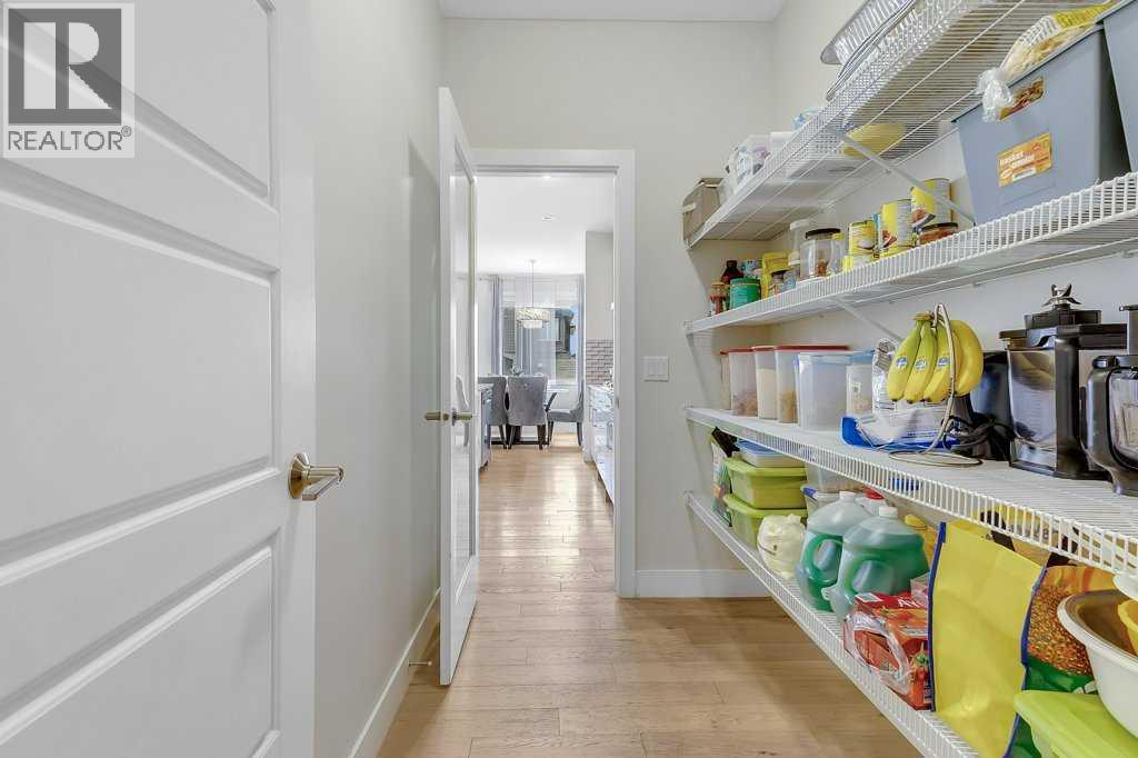 Photo 35 of 233 Kingsbury Close Se, Airdrie AB