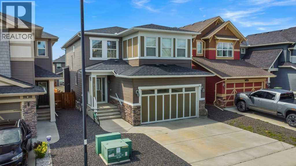 Photo 45 of 233 Kingsbury Close Se, Airdrie AB