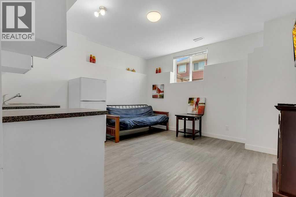 Photo 6 of 233 Kingsbury Close Se, Airdrie AB