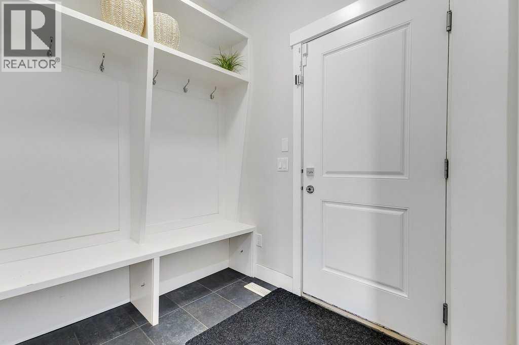 Photo 21 of 233 Kingsbury Close Se, Airdrie AB