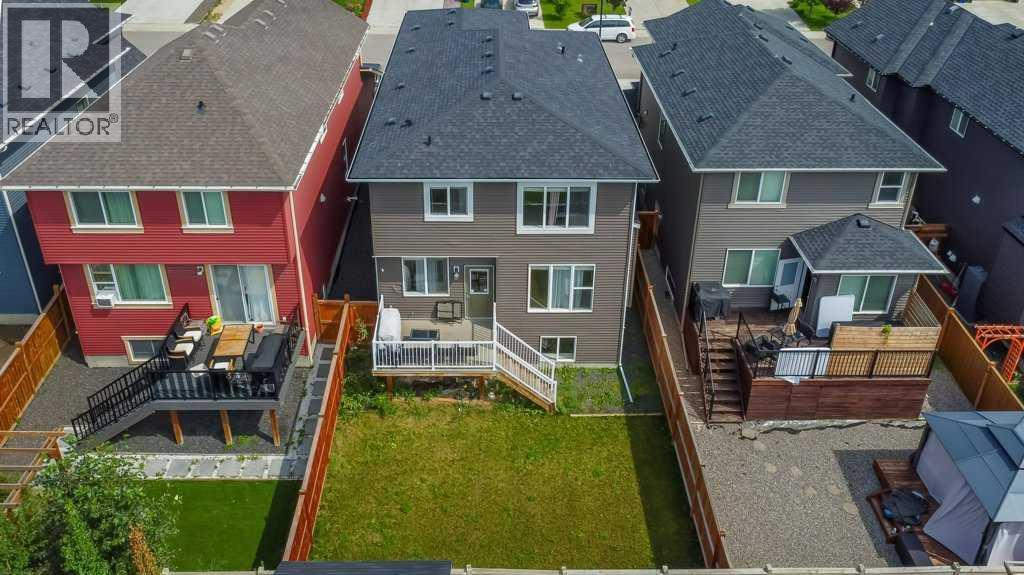 Photo 22 of 233 Kingsbury Close Se, Airdrie AB