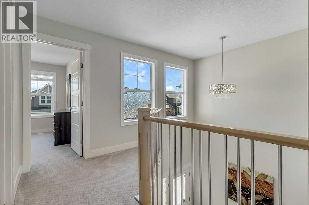 Photo 44 of 233 Kingsbury Close Se, Airdrie AB