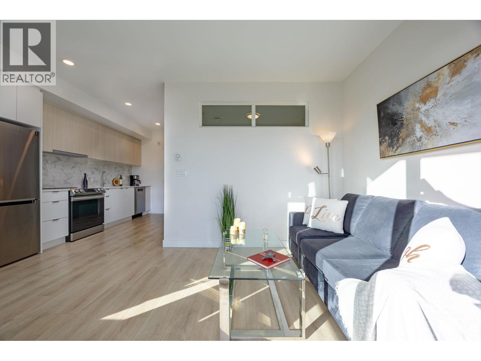 Photo 8 of 222 1792 Starling Drive, Tsawwassen BC