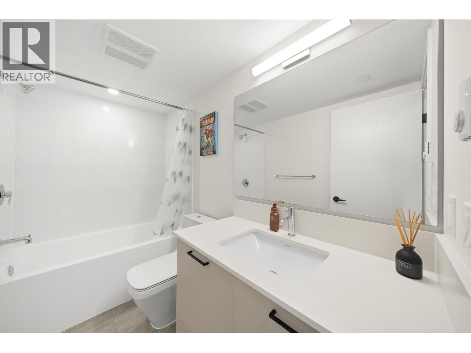 Photo 4 of 132 488 Furness Street, New Westminster BC