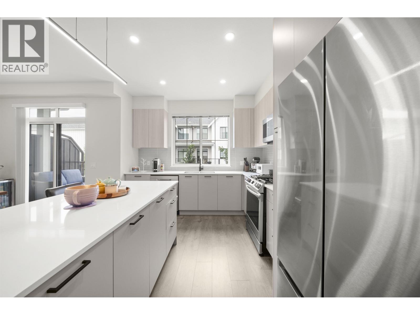 Photo 6 of 132 488 Furness Street, New Westminster BC