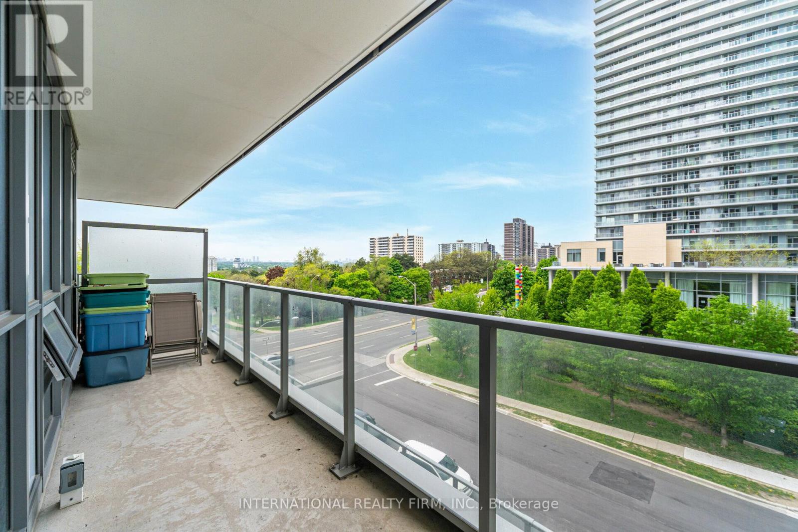 Photo 17 of 303 52 Forest Manor Road, Toronto ON
