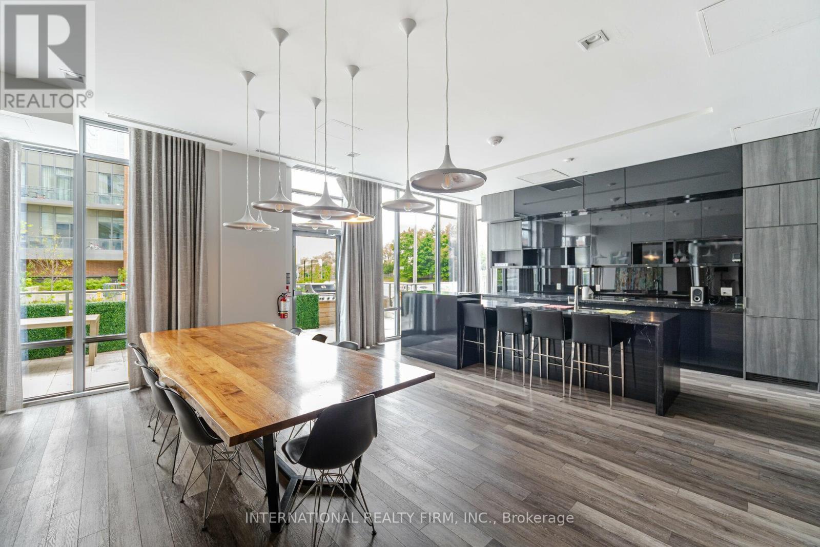Photo 3 of 303 52 Forest Manor Road, Toronto ON