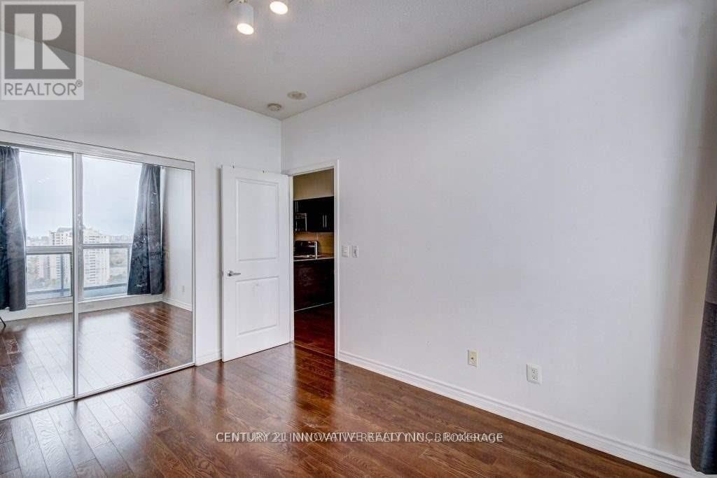 Photo 14 of Ph 1501 2885 Bayview Avenue, Toronto ON