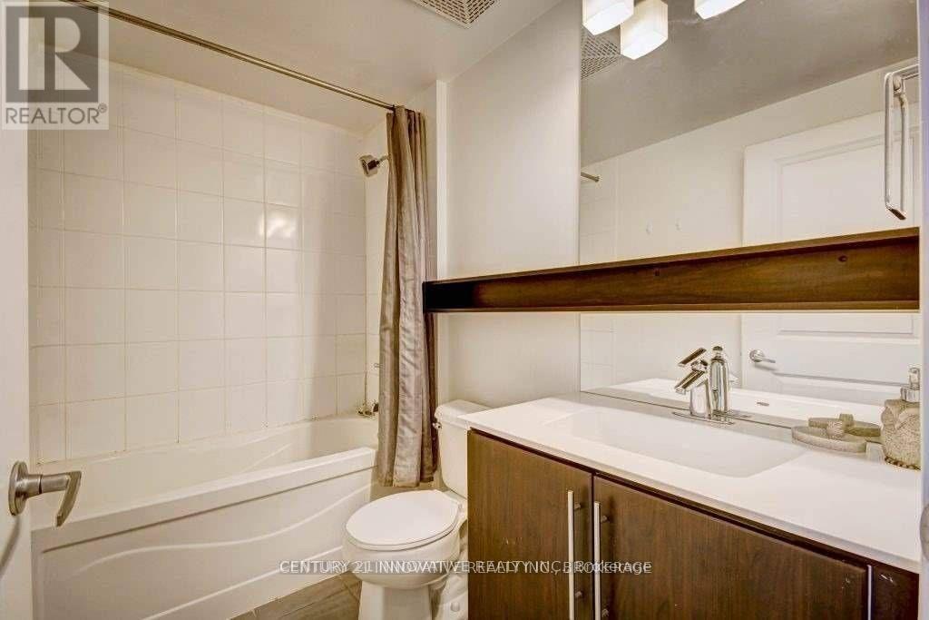 Photo 8 of Ph 1501 2885 Bayview Avenue, Toronto ON