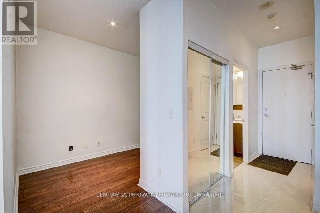 Photo 6 of Ph 1501 2885 Bayview Avenue, Toronto ON