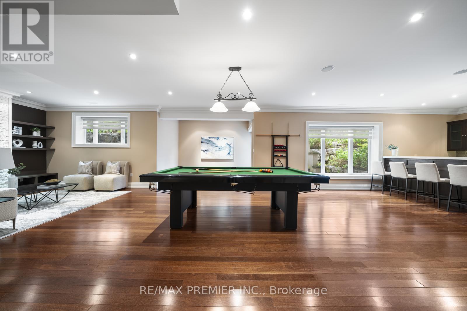 Photo 29 of 117 Upper Canada Drive, Toronto ON
