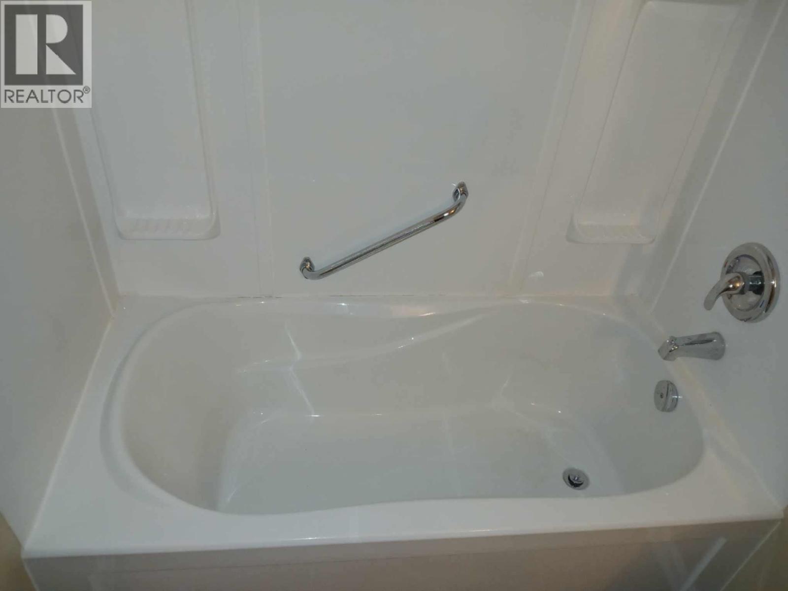 217 CRYSDALE DRIVE - 12