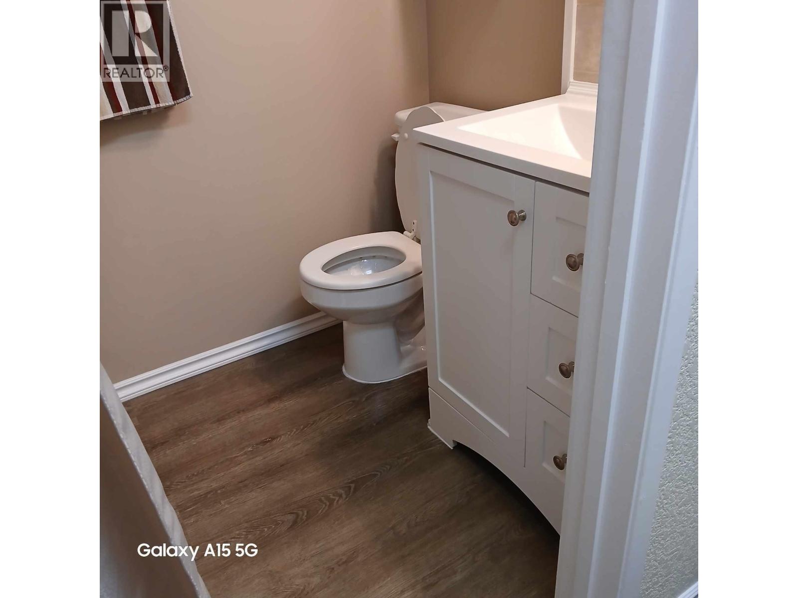 217 CRYSDALE DRIVE - 6