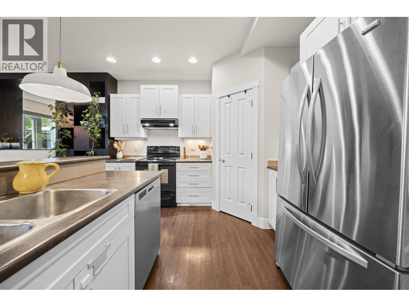 Photo 19 of 13851 232 Street, Maple Ridge BC