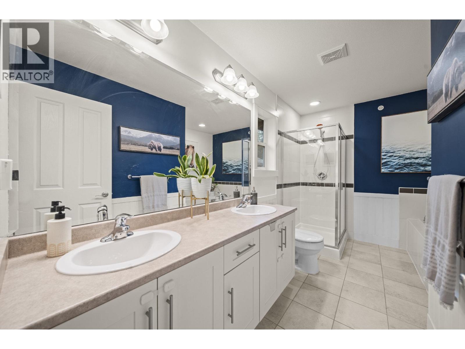 Photo 18 of 13851 232 Street, Maple Ridge BC