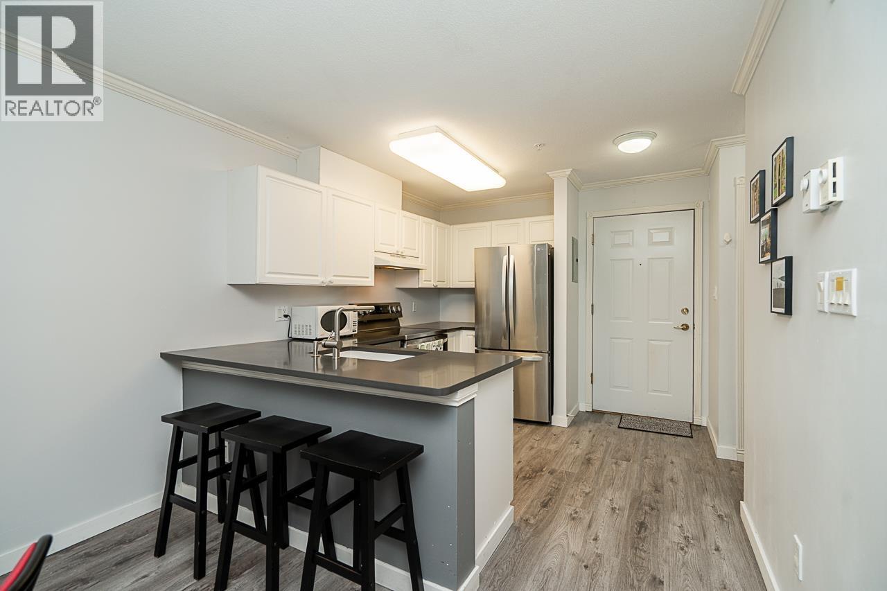 Photo 15 of 209 5880 Dover Crescent, Richmond BC