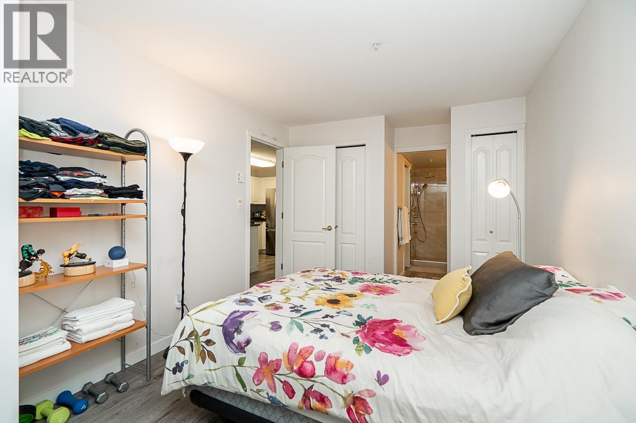 Photo 23 of 209 5880 Dover Crescent, Richmond BC