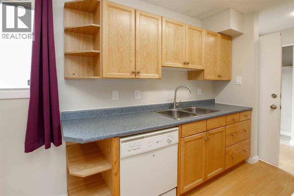 Photo 27 of B 3 35 Nash Street, Red Deer AB