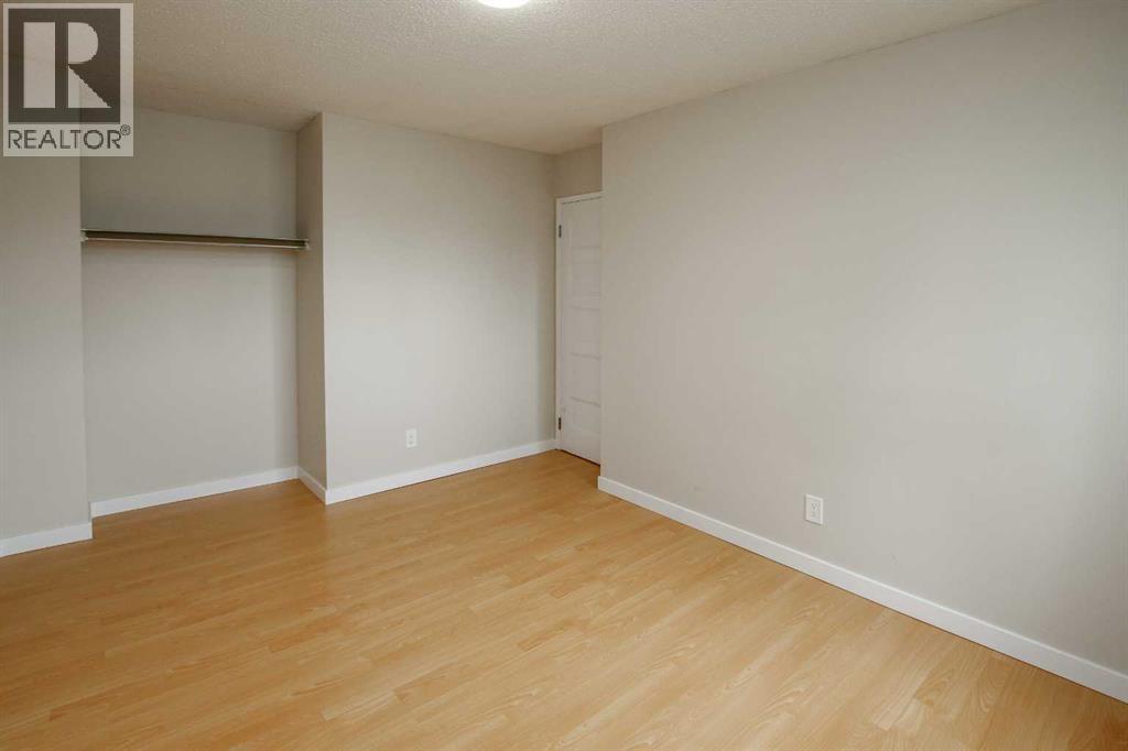 Photo 11 of B 3 35 Nash Street, Red Deer AB