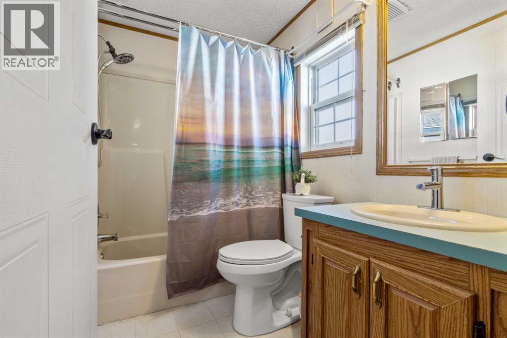 Single Family House Mobile Home for Sale in  Erin Woods Circle SE Erin Woods Calgary 