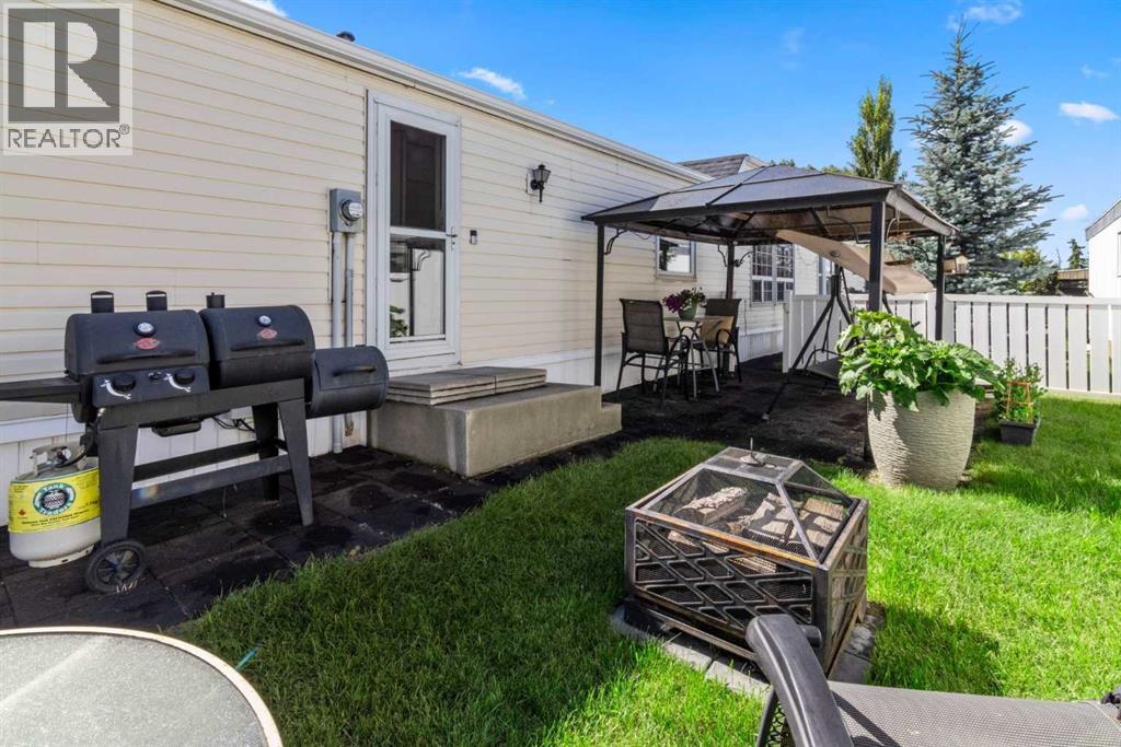 Single Family House Mobile Home for Sale in  Erin Woods Circle SE Erin Woods Calgary 