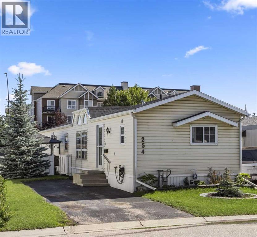 Single Family House Mobile Home for Sale in  Erin Woods Circle SE Erin Woods Calgary 