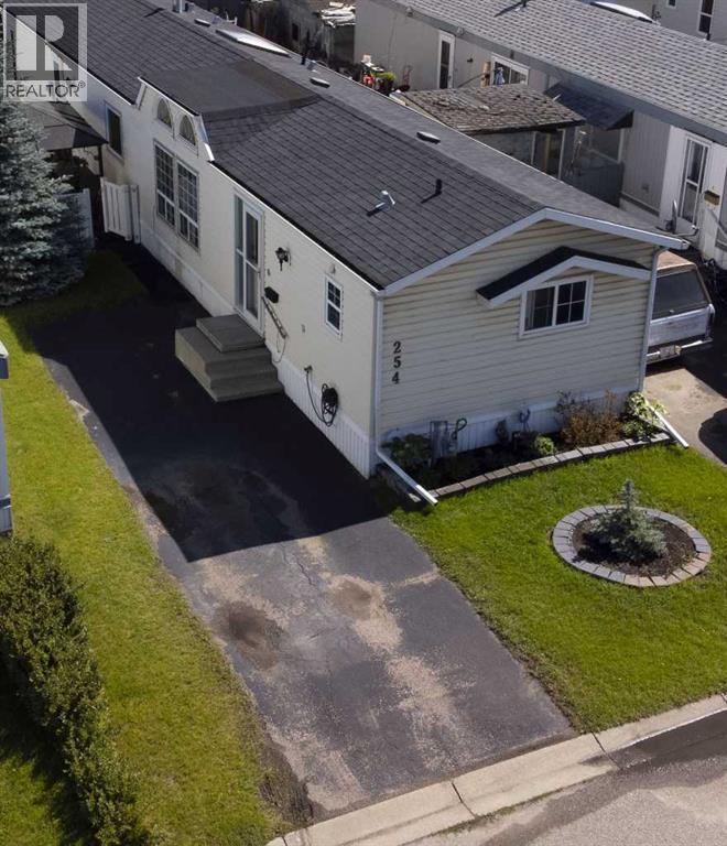 Single Family House Mobile Home for Sale in  Erin Woods Circle SE Erin Woods Calgary 