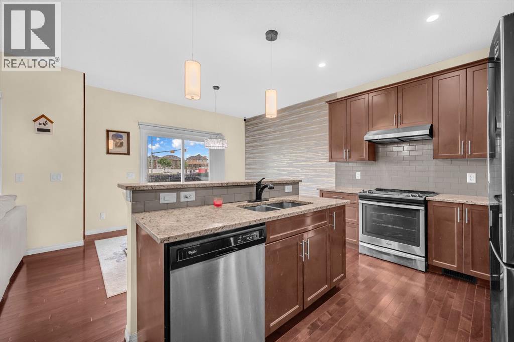 Photo 16 of 151 Marthas Meadows Close Ne, Calgary AB